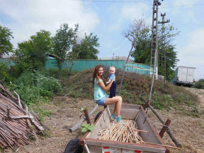 1044067_151937211664392_1006907509_n - Sabina Sandica-Roxana