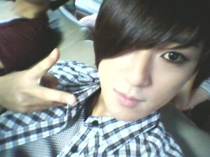 uhm tae min(code-v)