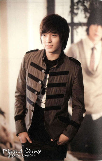 choi jong hoon(ft island)