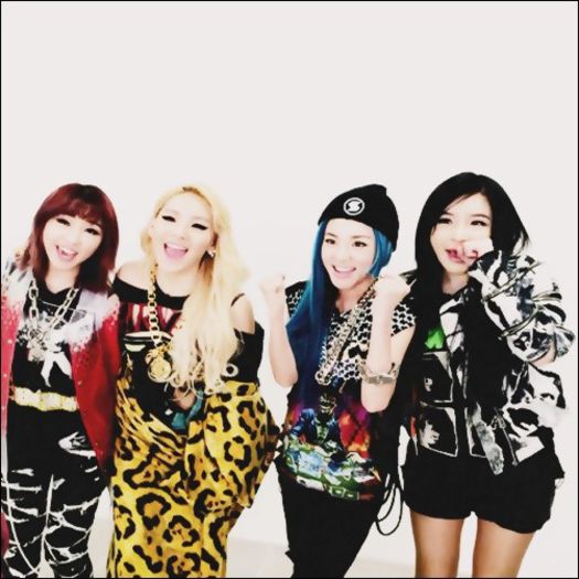 ¤ 27.O2.2O14 ¤; | 2NE1 |
