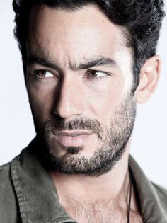 994323_344654738998025_205313286_n - aaron diaz