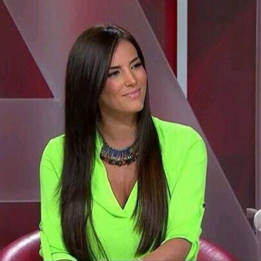 1613759_218731561656683_762555393_n