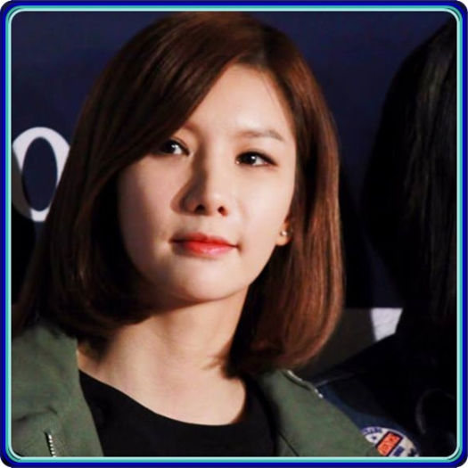 • Noi suntem bine Hwe :) Mm?.. Ce e aici,JB? :-? - ix __ Episodul 053 __ xi