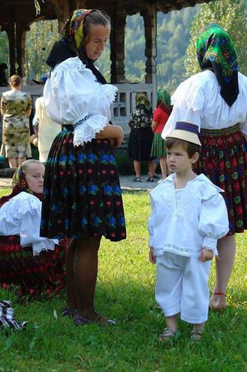 PORT DIN MARAMURES. - PORTUL POPULAR ROMANESC