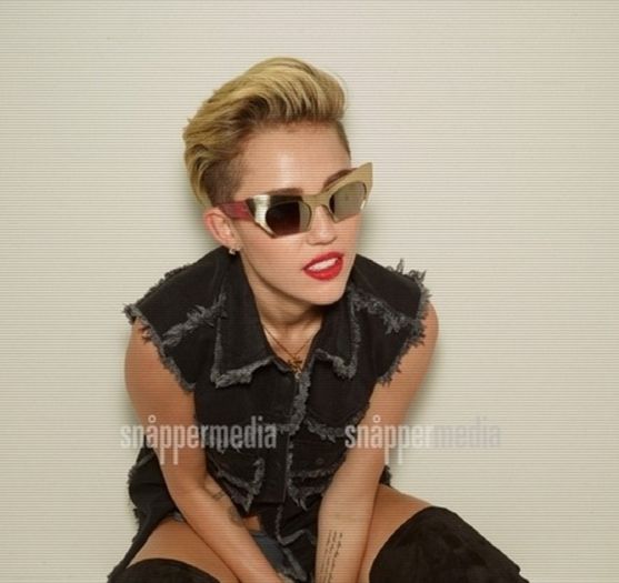 day 352 . - imperfections equal beauty