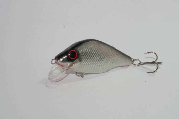 2451 - 7cm, 25g floating - 2 Pentru stiuca