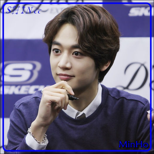 (Mh) ..Ce pot sa zic? :-? ..Sunt informat. :D :)) ..Tort. :> ..Hei. :3 - ix __ Episodul 054 __ xi
