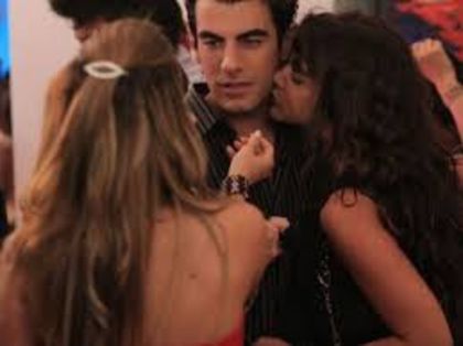 images (7)
