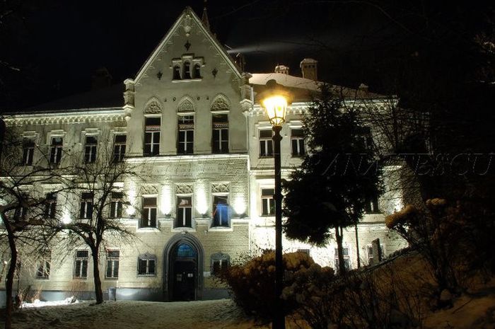 LICEUL GERMAN JOSEP HALTRICH SIGHISOARA. - ARHITECTURA IN ROMANIA