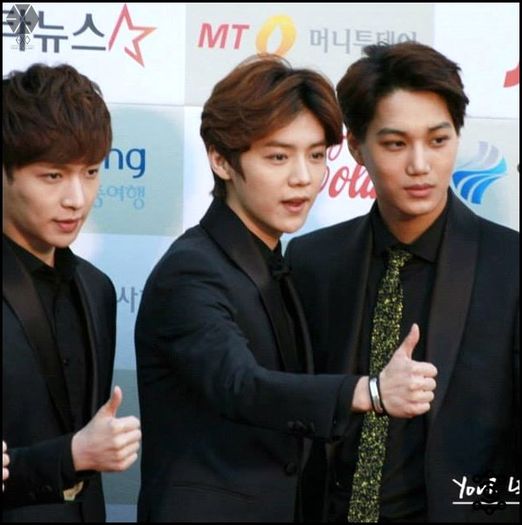 140212 LuHan @3rd Gaon Chart KPOP Awards.053