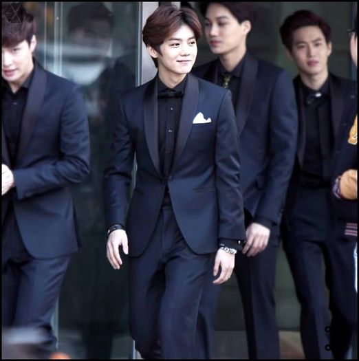 140212 LuHan @3rd Gaon Chart KPOP Awards.083