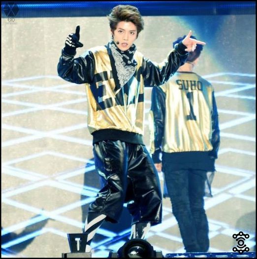 140212 LuHan @3rd Gaon Chart KPOP Awards.097