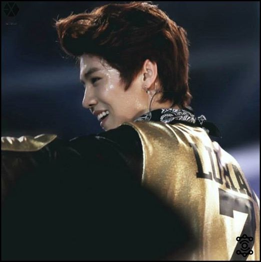 140212 LuHan @3rd Gaon Chart KPOP Awards.157 - exo - 140212 LuHan -3rd Gaon Chart KPOP Awards