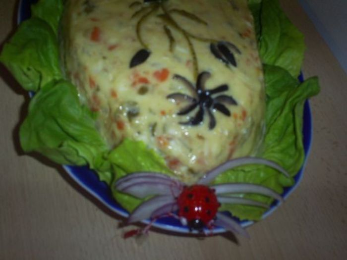 salata de boeuf - Idei de aranjare a platourilor pentru mese festive