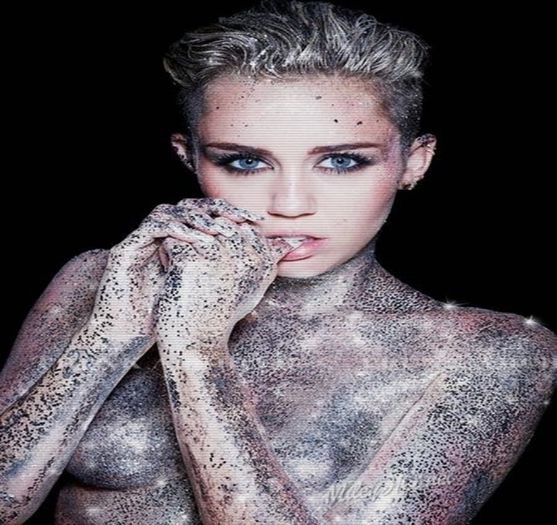 day 353 . - imperfections equal beauty