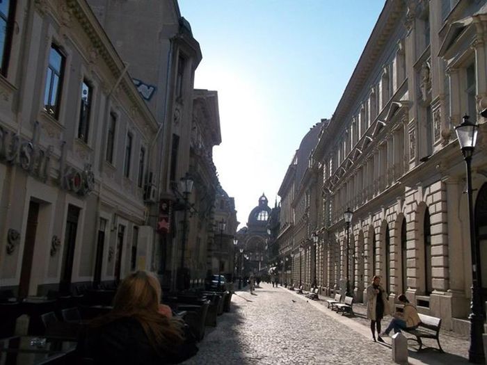  - ARHITECTURA IN ROMANIA