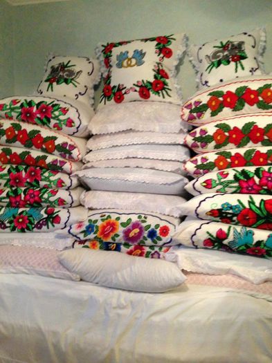 1469987_211147275737243_442025498_n