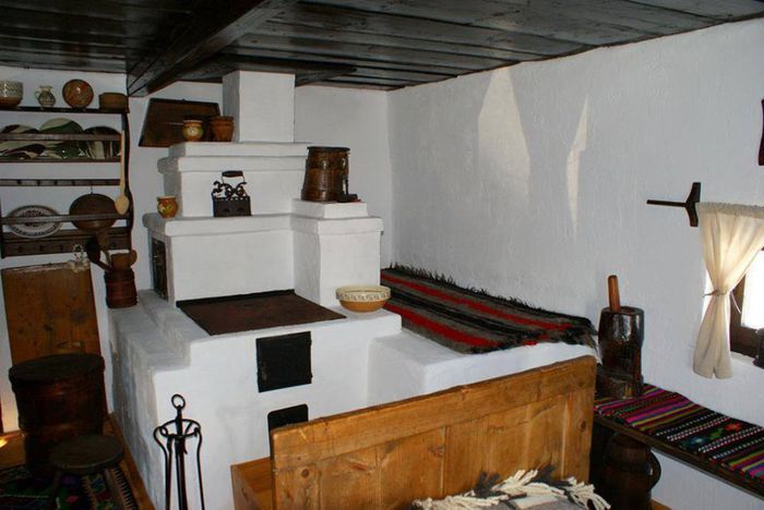 1477491_210883035763667_648727534_n