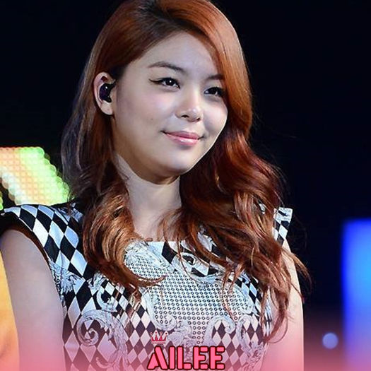 ♡ Uhh..l-am lasat la G.Na cateva zile..:-?.. Vrei s-o sun sa-l aduca? - ix __ Episodul 057 __ xi