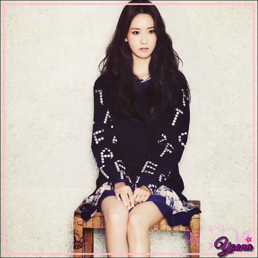 ^^.. [se aseaza pe canapea] ..Paa. :3 ..Bah, cine a murit? T.T .. :))