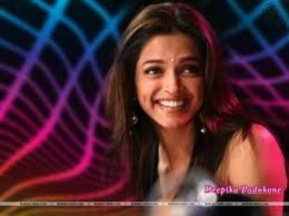 95 - ALEGE-TI-VA 5 POZE LIBERE CU DEEPIKA PADUKONE