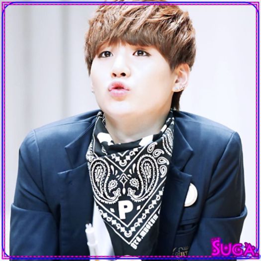 ✖ Nu cred ca vine ea acum. :-? :)) Ehh..il las un mesaj..poate,poate. :)) [trimite un sms]