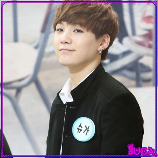 ✖ Nu va inteleg. :| :)) Ce e cu atata "ooo" si ":>"? =))