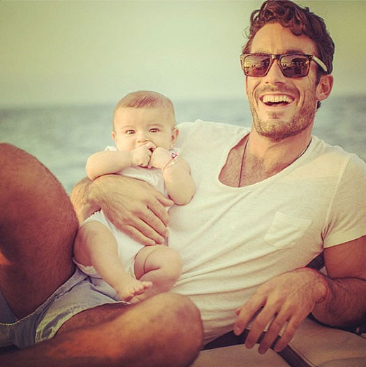  - Aaron Diaz