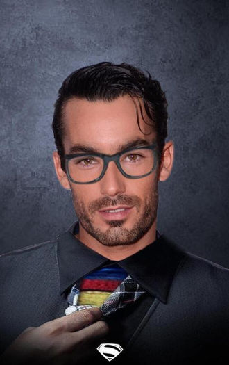  - Aaron Diaz