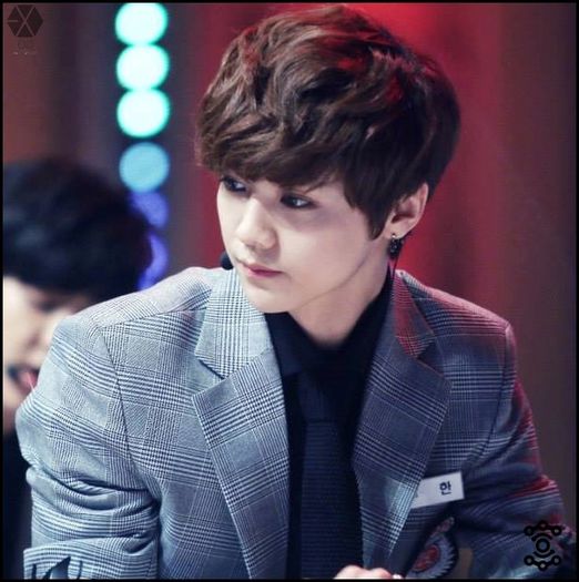 .Han| ..[merge la Seo; o imbratiseaza strans] ♥.