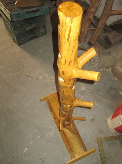  - A3 Suporti din lemn RUSTICI