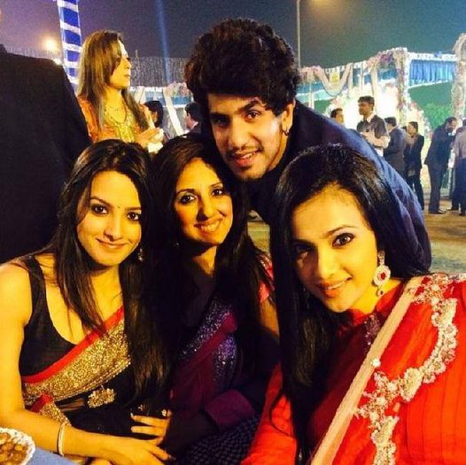 1619075_596346227107940_1893157743_n - Shilpa Anand