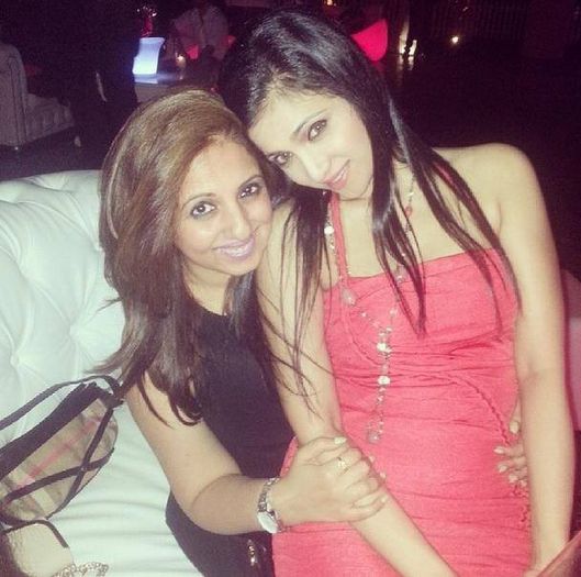 923490_601514113257818_572946264_n - Shilpa Anand