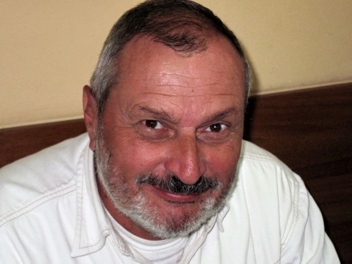 Cristian Zainescu; Bucuresti mai 2012
