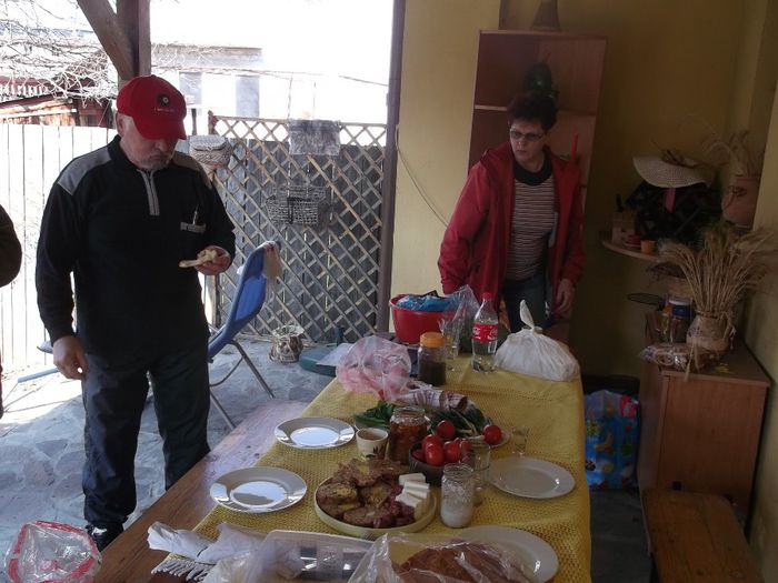 OARE-I BUNA TANTI ?? - FERMA ANDRE  SI  NIK PUIUT