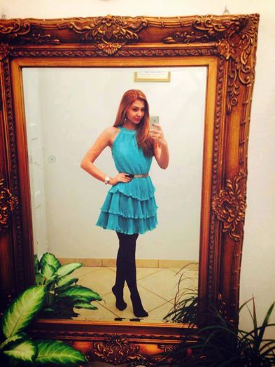 1098313_609337529140602_2021040976_n