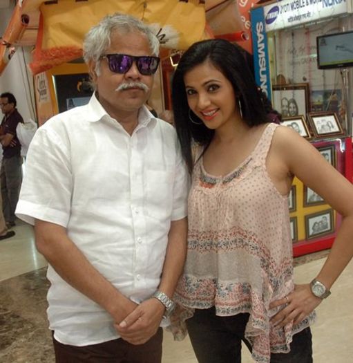 1312mallfilmamipuri5 - Shilpa Anand