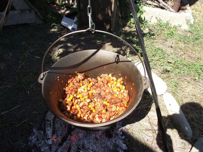 7 - Bográcsgulyás - Gulas la ceaun