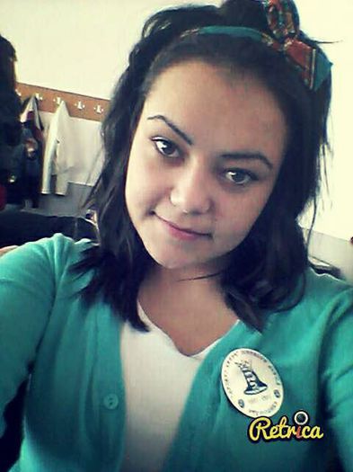 10152953_266324203528466_777126439_n - denisa