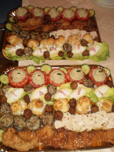 1654257_524052904382855_253482875_n