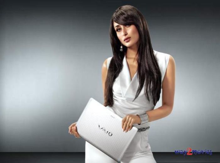 Kareena_Kapoor_Photo_Shoot_Sony_Vaio_Pics-4