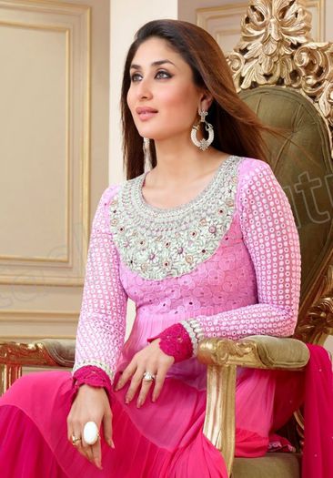 Kareena-Kapoor-Semi-Georgette-Salwar-Suits-2014-15-Kareena-Kapoor-Designer-Suits-2014-7