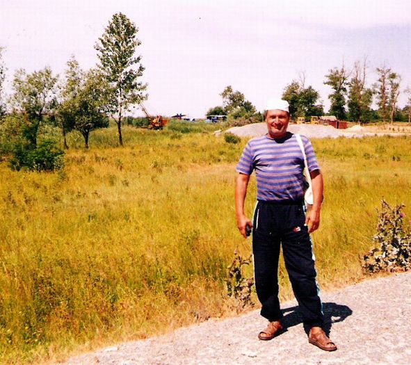 In Cardon, iunie 2003; Un catun din Delta Dunarii

