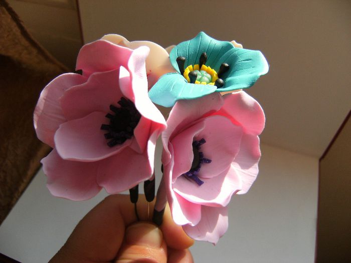 anemone roz 003 - Buchete de flori
