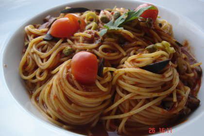 Felul principal : Spagetti puttanesca
