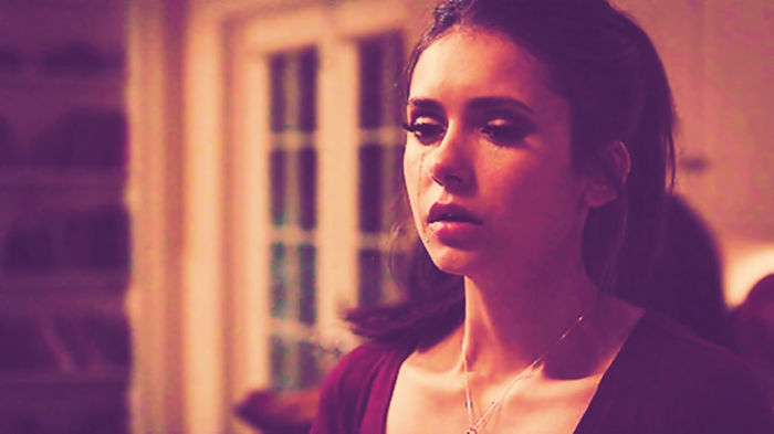 Iti dau orice;dar te rog nu-mi face asta(plangand)Ajutor!!!Nu!!!