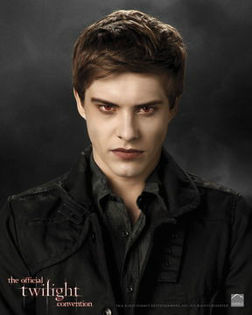 Riley - Xavier Samuel as Riley