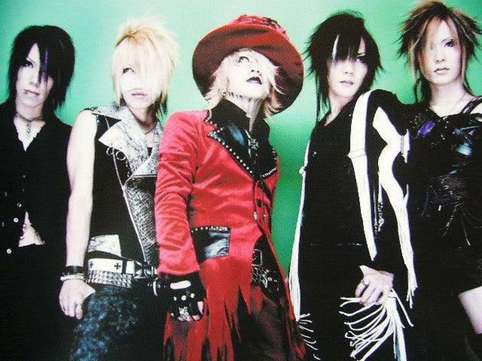 1458625_1424095967807768_1636313979_n - z The Gazette