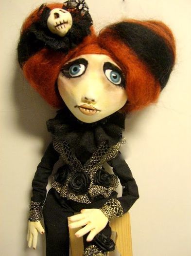  - MARIONETTE