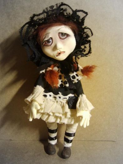  - MARIONETTE